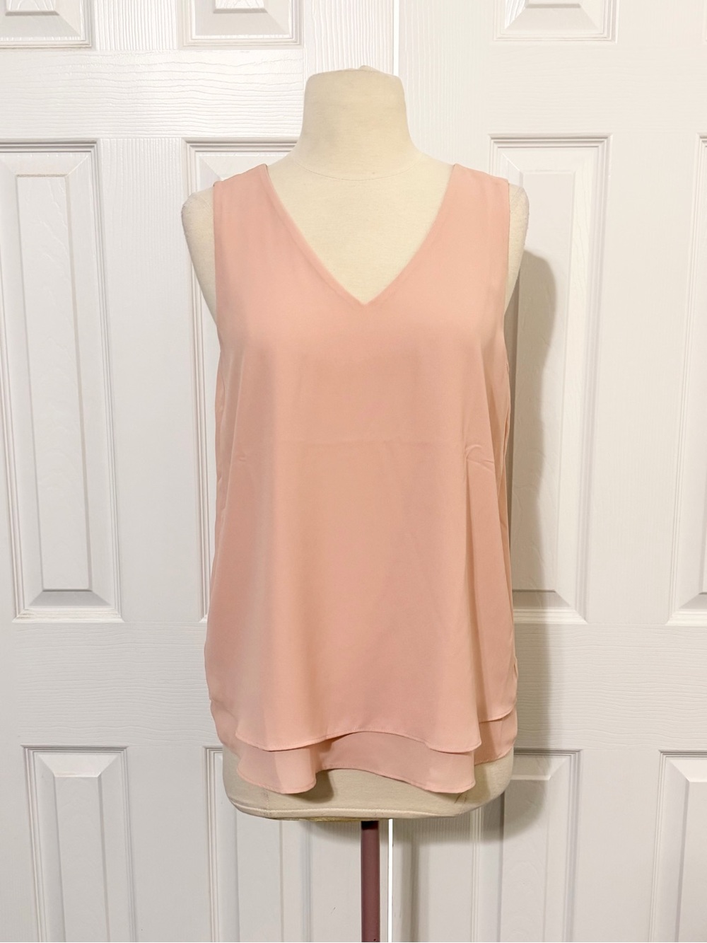 Ann Taylor Layered V-Neck Blush Pink Sleeveless Tank